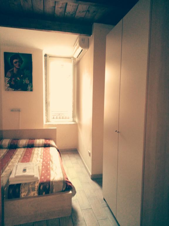 Il Cinquecento Hotel เนเปิลส์ ภายนอก รูปภาพ