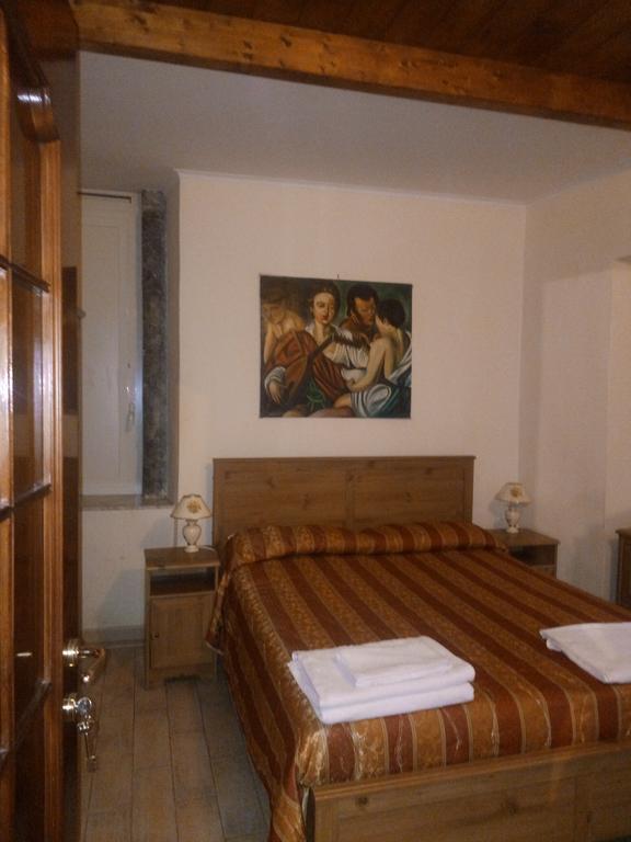 Il Cinquecento Hotel เนเปิลส์ ภายนอก รูปภาพ