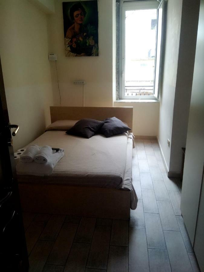 Il Cinquecento Hotel เนเปิลส์ ภายนอก รูปภาพ